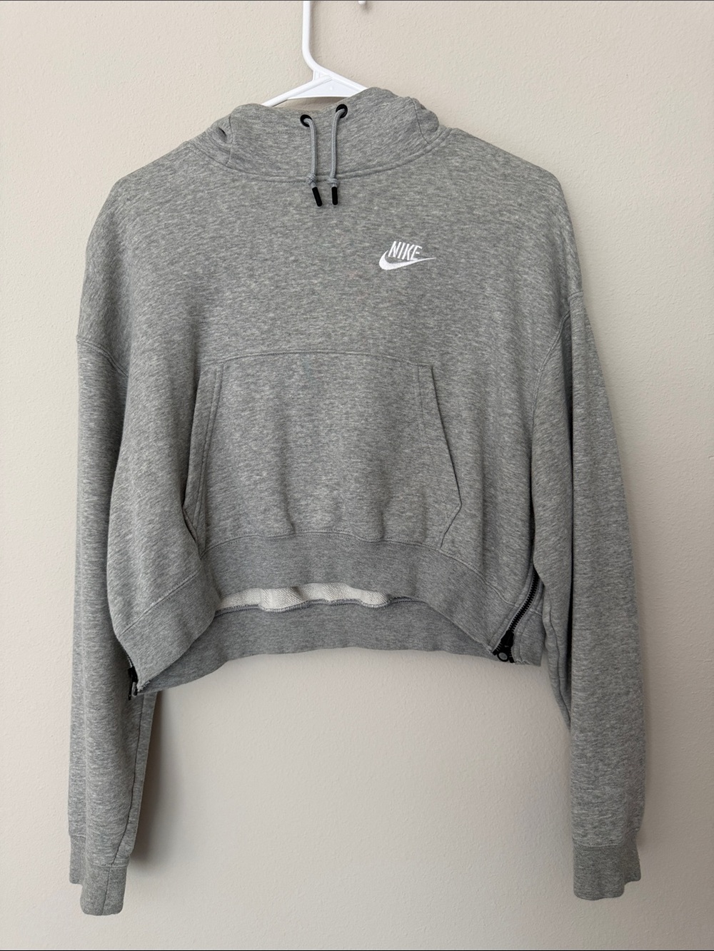 Nike Women's Light Gray Cropped Hoodie with Drawstring